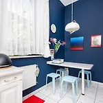 Fine Art Luxury 110 M2 , 3 Min Walk To Main Square